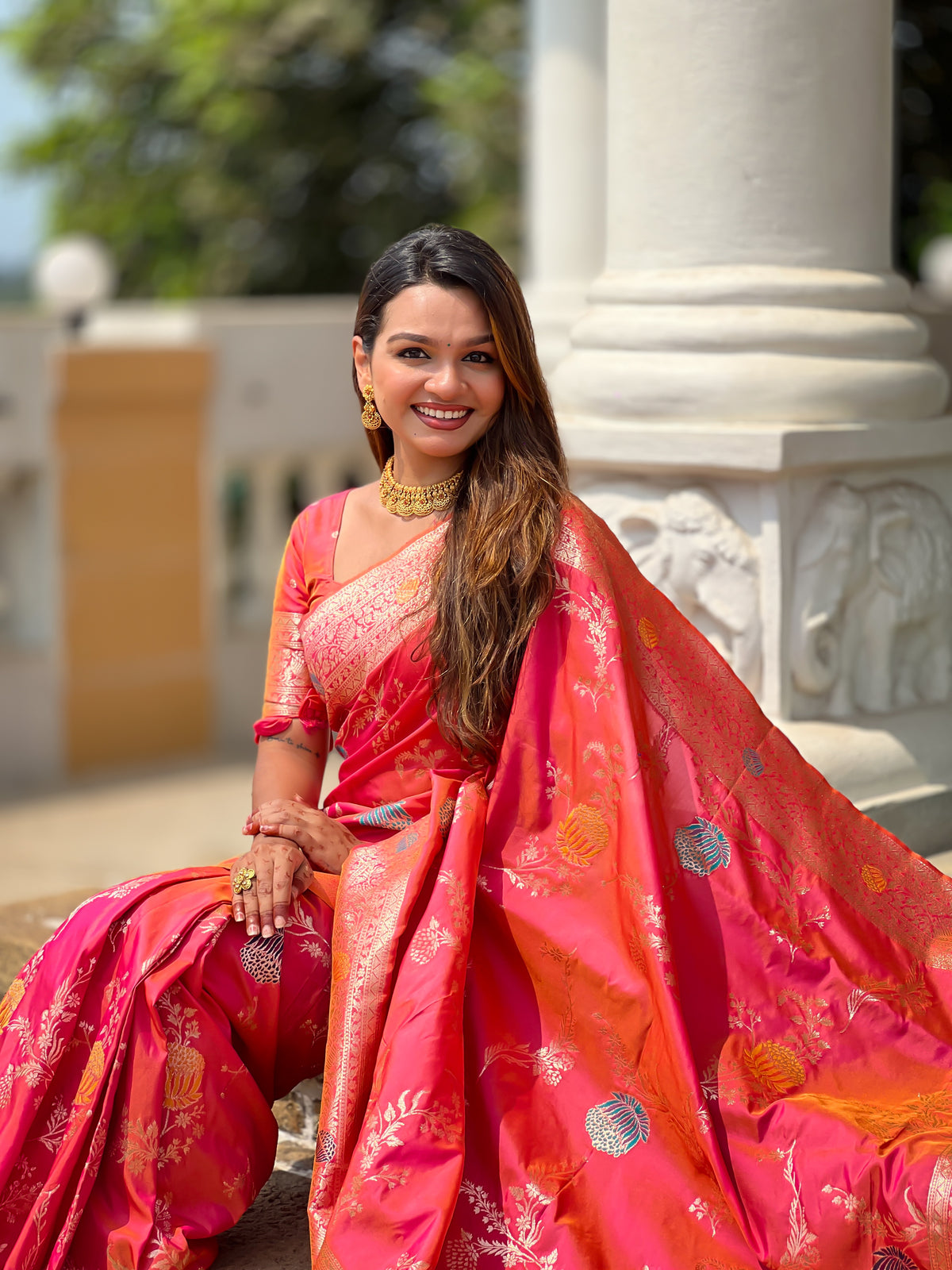 Gajari Pink Banarasi Silk Saree with Intricate Zari Work