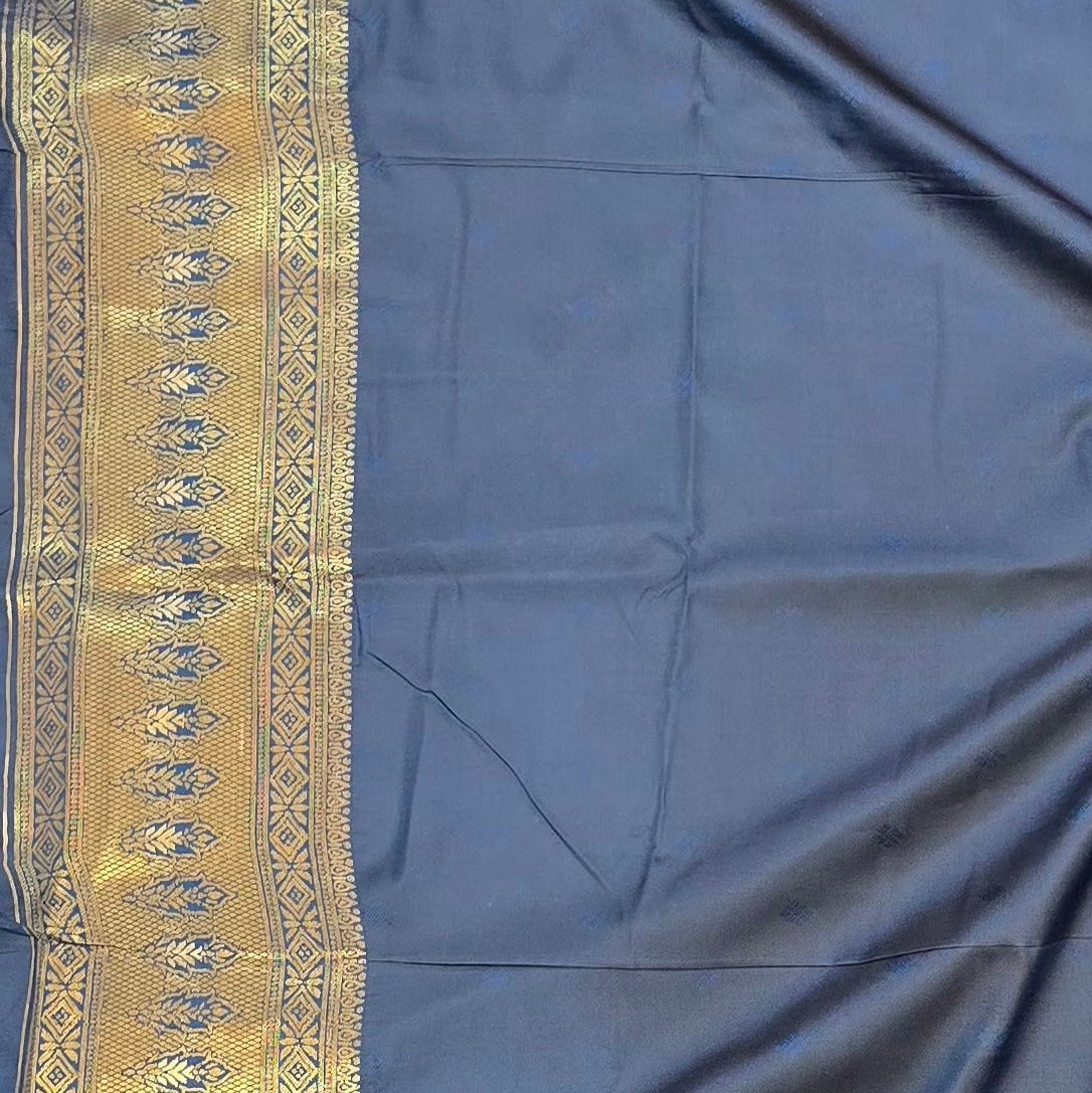 Saundarya Antique Gold with Rama Kanjivaram Tissue Soft Silk Saree