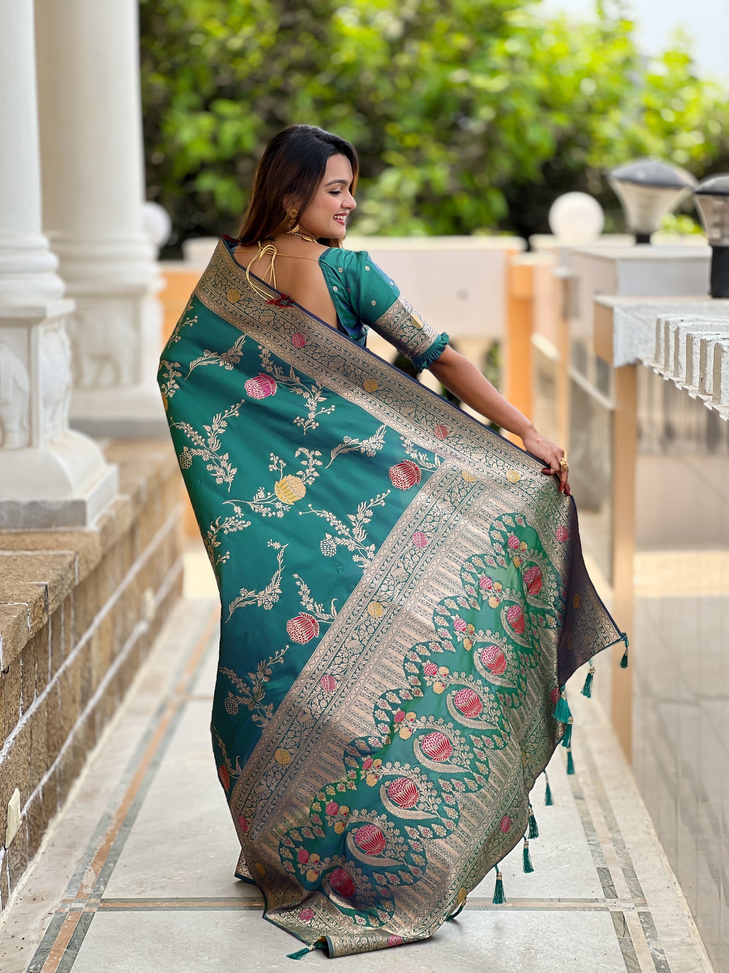 Aqua Rama Banarasi Silk Saree with Intricate Zari Work