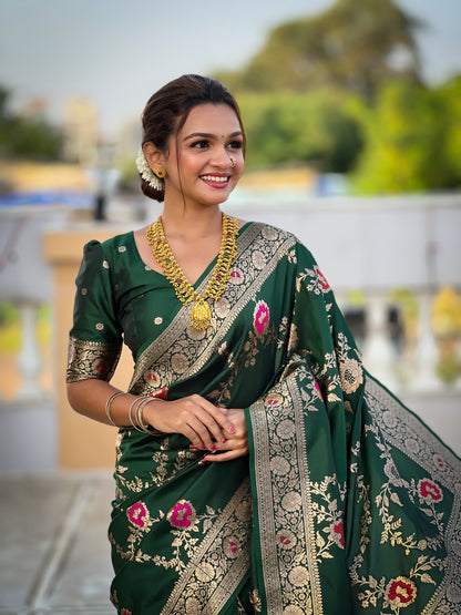 Green Banarasi Silk Saree with Intricate Zari Work