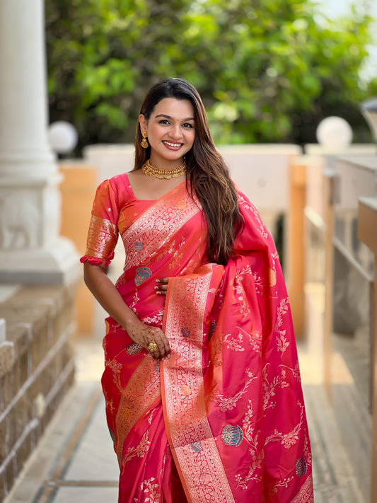 Gajari Pink Banarasi Silk Saree with Intricate Zari Work
