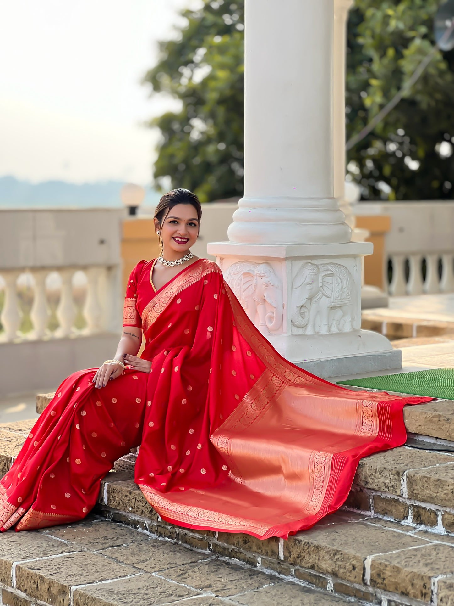 Sonakshi Red Silk Saree with Delicate Gold Zari Embroidery