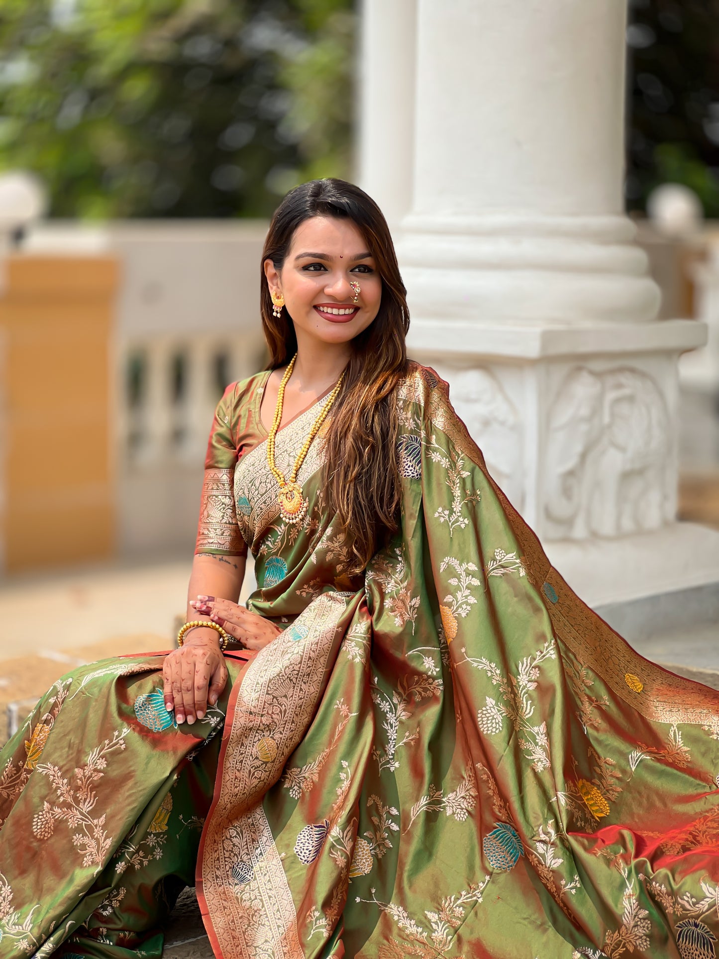 Mehendi Banarasi Silk Saree with Intricate Zari Work
