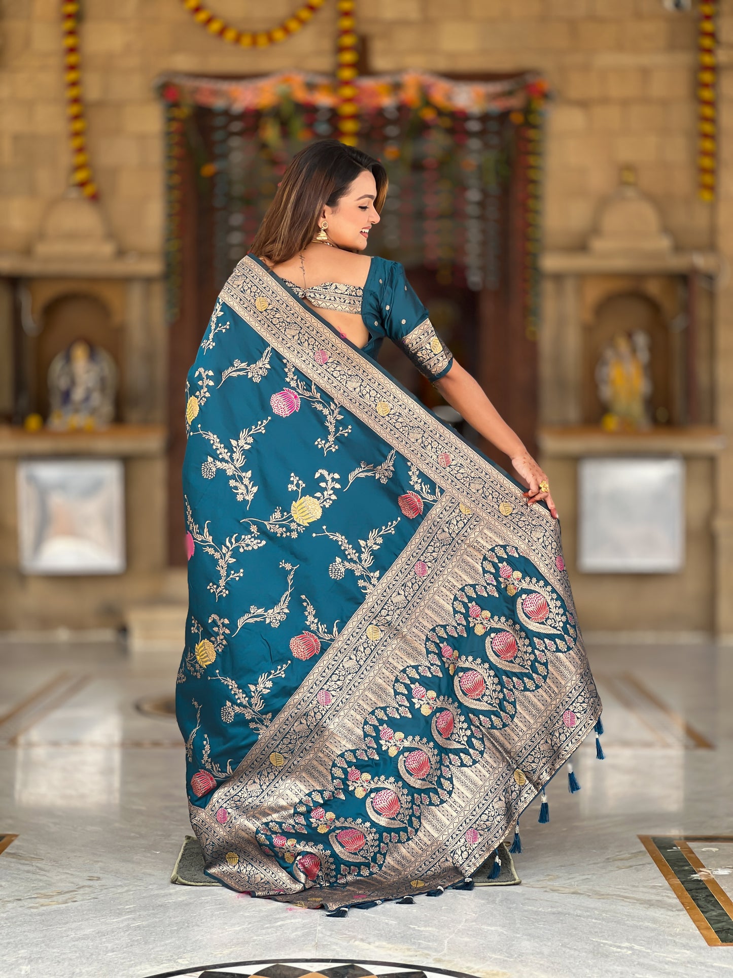 Morpich Banarasi Silk Saree with Intricate Zari Work
