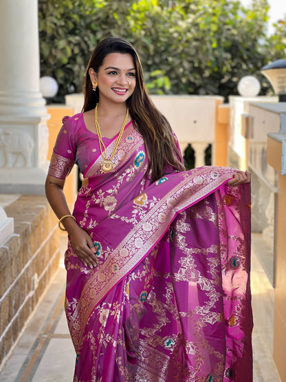 Onion Banarasi Silk Saree with Intricate Zari Work