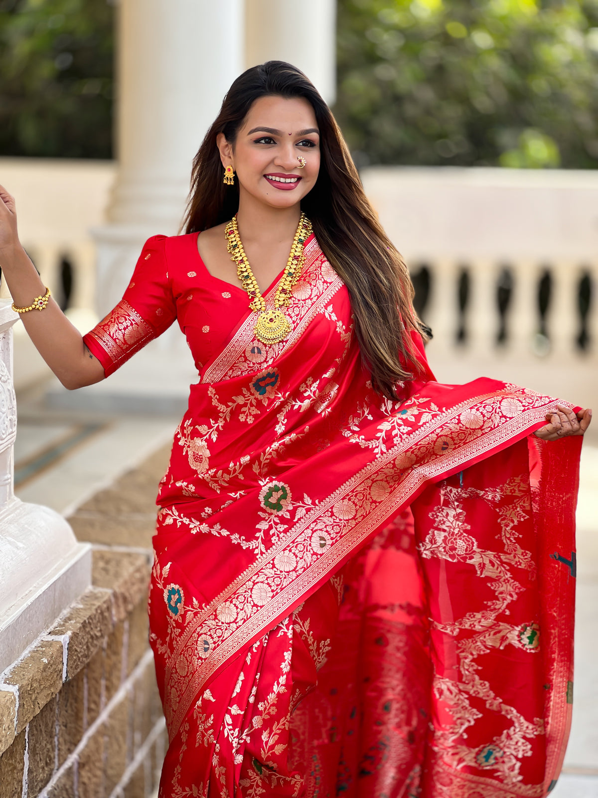 Red Banarasi Silk Saree with Intricate Zari Work