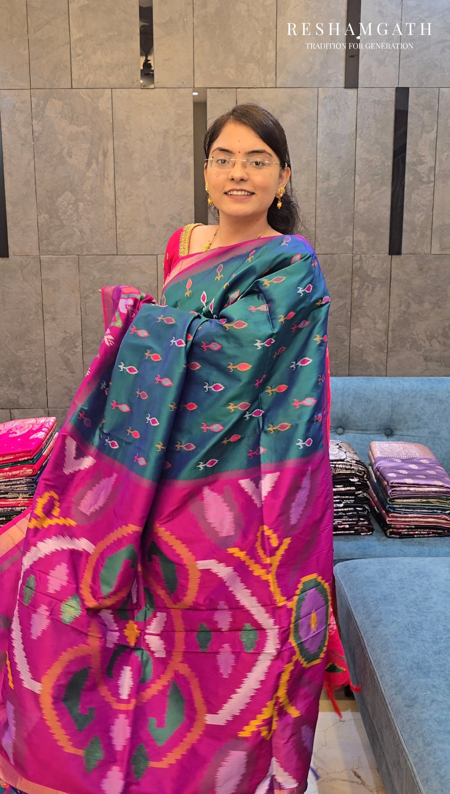 Green Soft Silk Zari Ikkat Patola Saree with Contrast Weaves