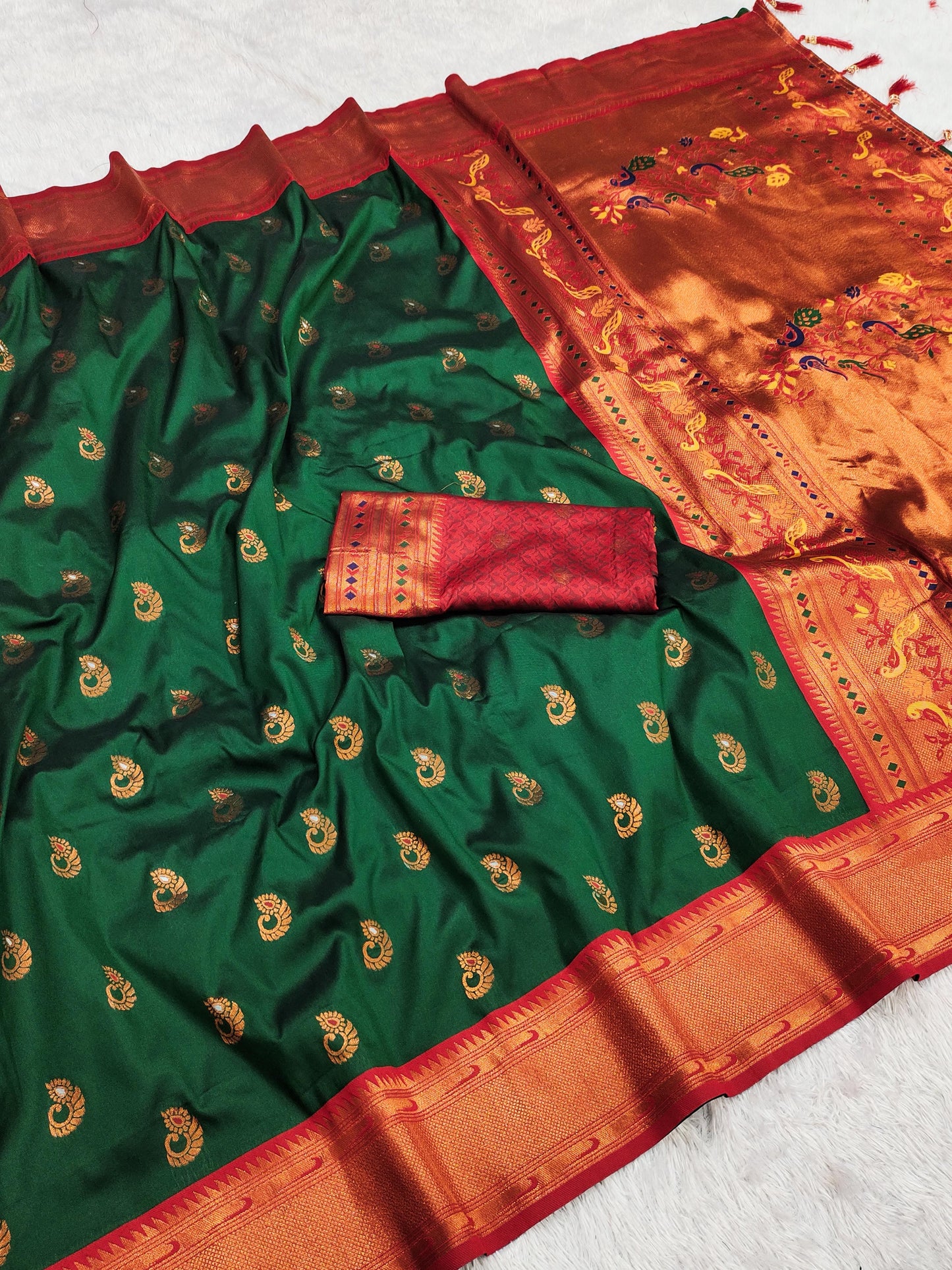 Dark Green Yeola Paithani Soft Silk Saree