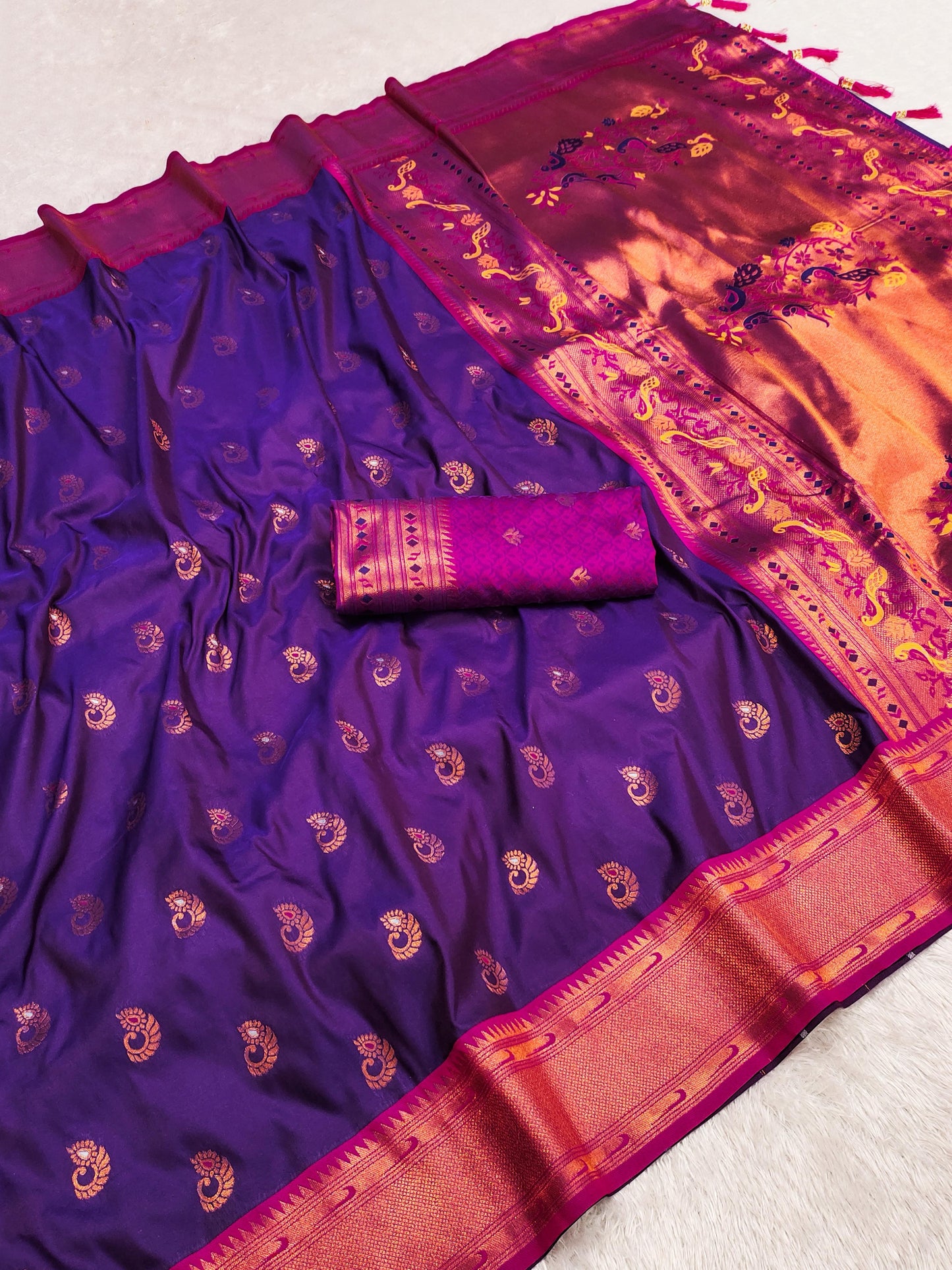 Violat Yeola Paithani Soft Silk Saree