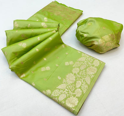 Elegant Parrot Two-Tone Banarasi Silk Saree