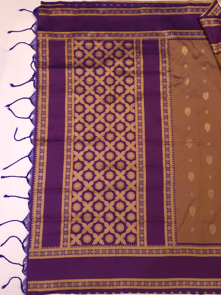 Cheeku Magenta Exclusive Gadwal Saree