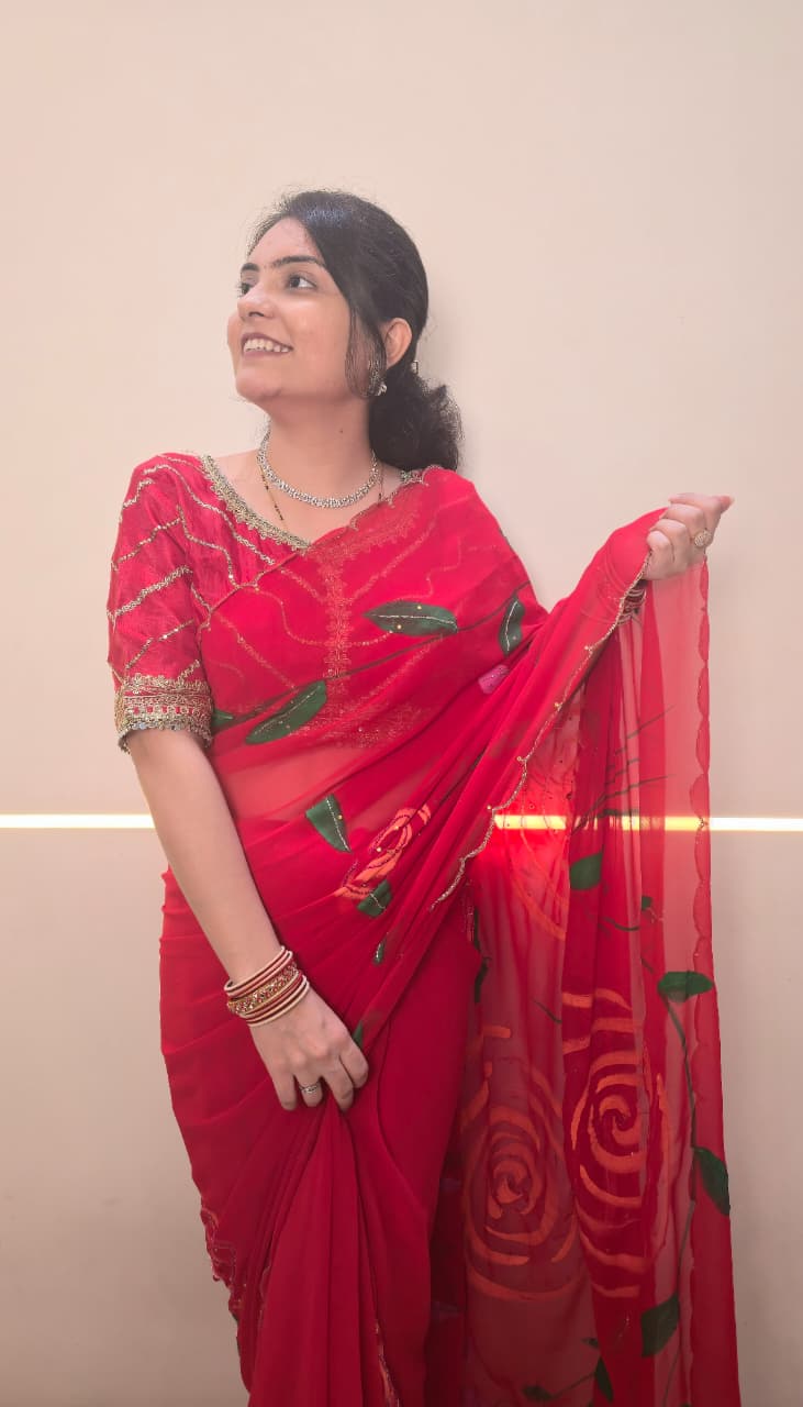 Elegant Red Georgette Floral Brush Print Saree