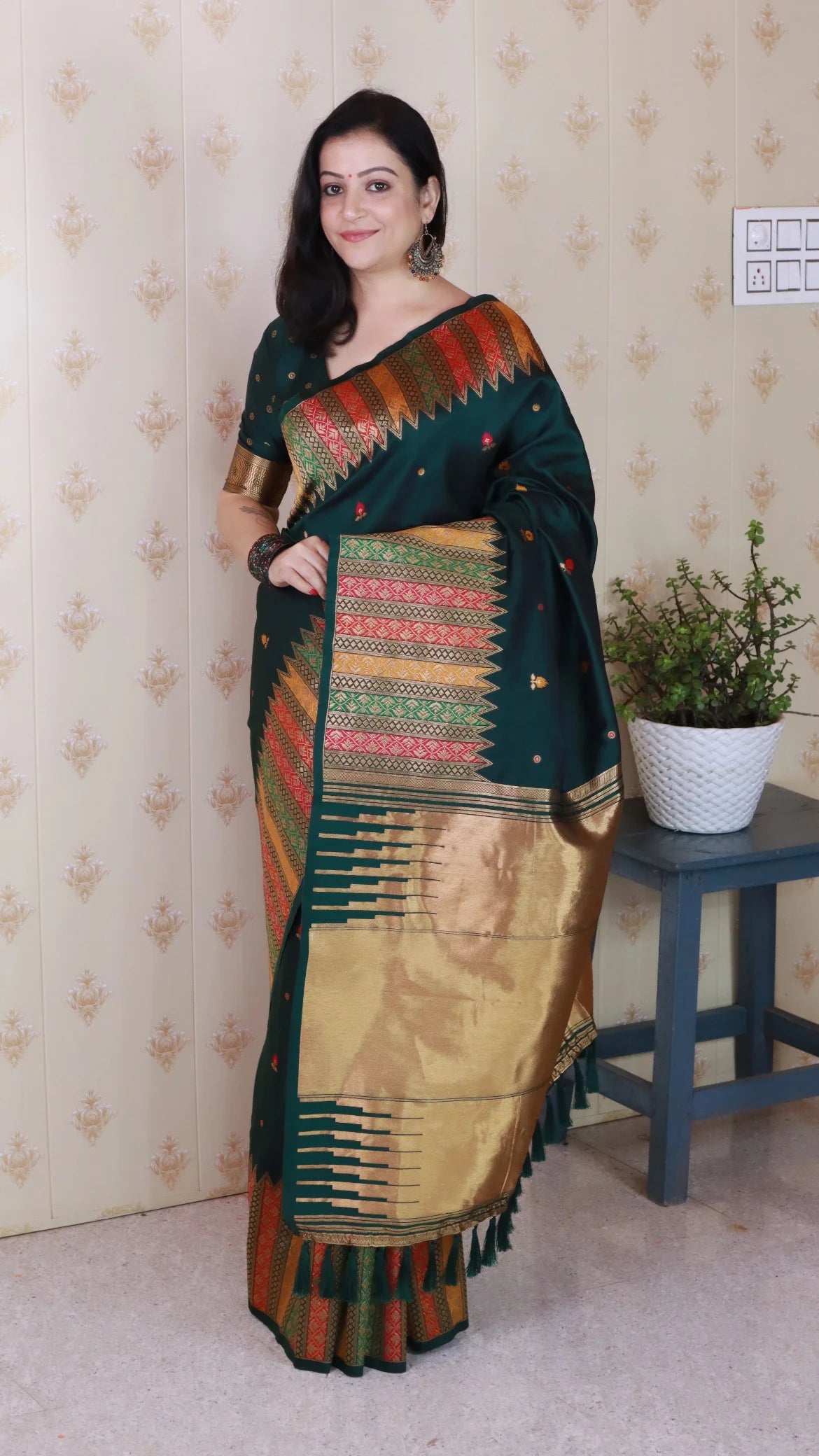 Bottle Green Soft Silk Fancy Border Paithani Saree